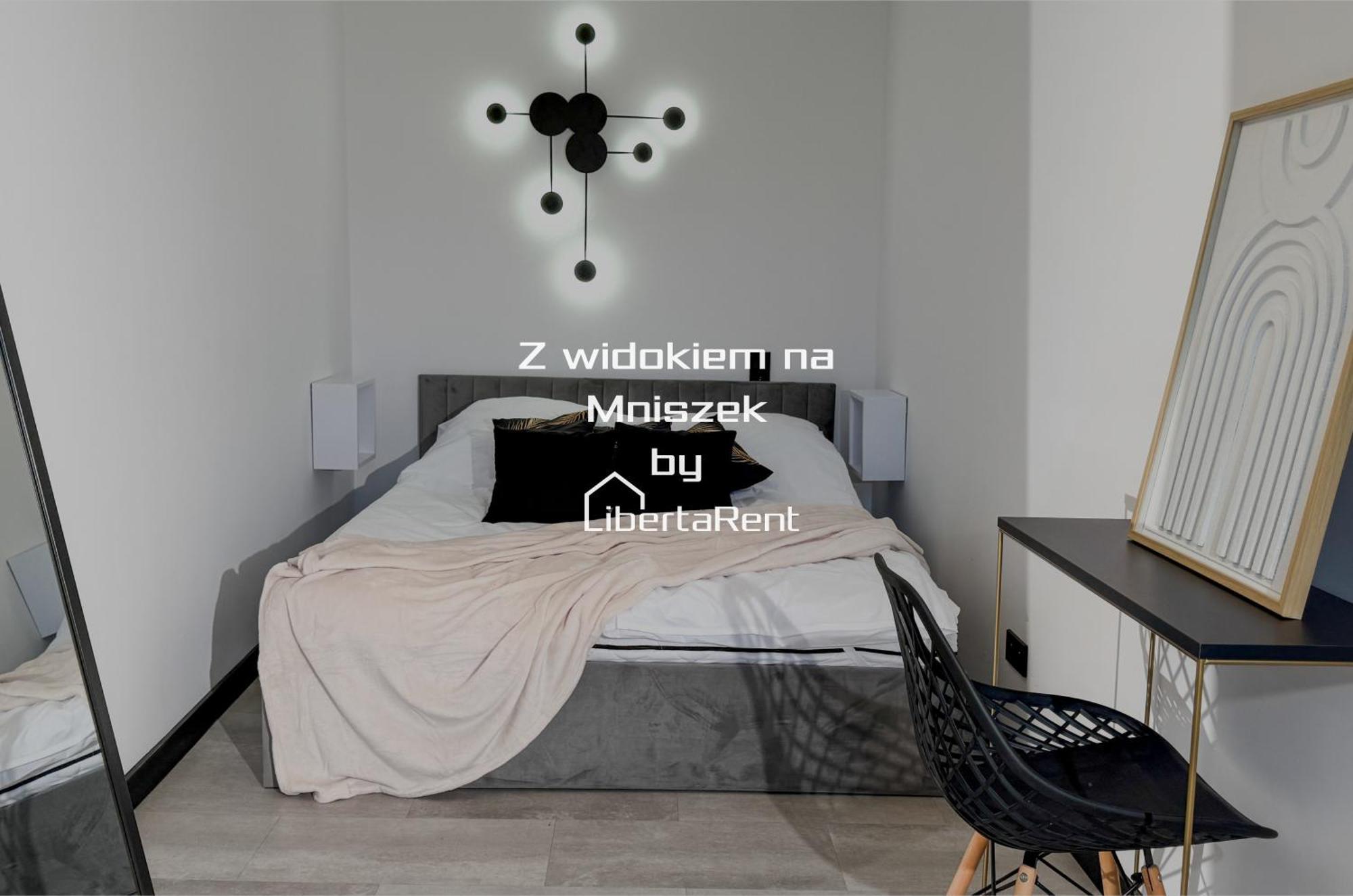 Z Widokiem Na Mniszek By Libertarent
